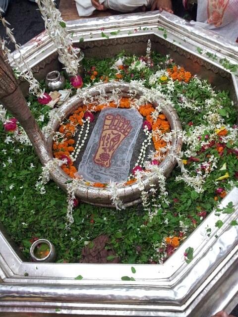 1427945609.Bodh Gaya - Pinddaan 1.jpg